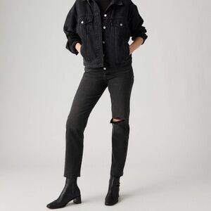 Distressed Black / Gray Wash Wedgie Straight Levi Jeans